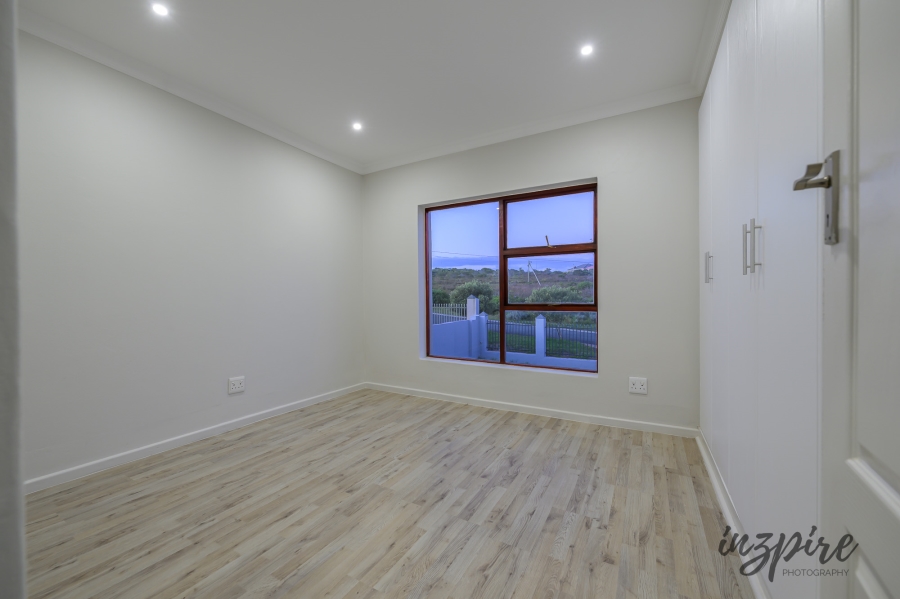 3 Bedroom Property for Sale in Dana Bay Western Cape